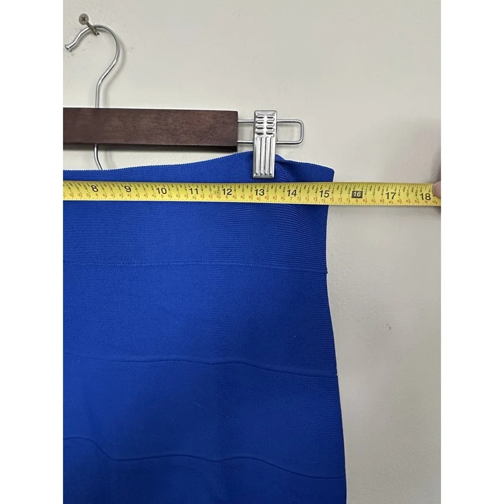 BCBGMaxAzria bcbg max